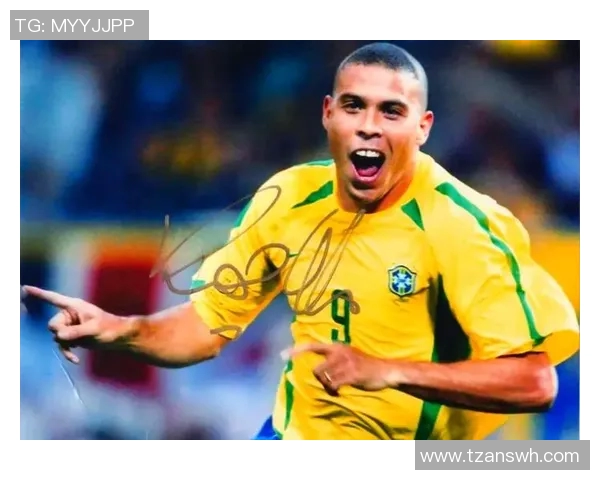 20世纪最具传奇色彩的足球巨星盘点与成就回顾