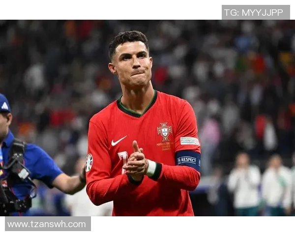 全球足坛顶尖球星盘点 历史与现役的传奇巨星争锋